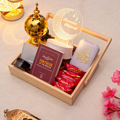 Emaan_Essence_Ramadan_Hamper_White_1