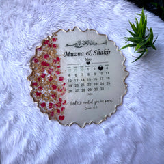 8" inches Rose Petal Floral Couple Frame