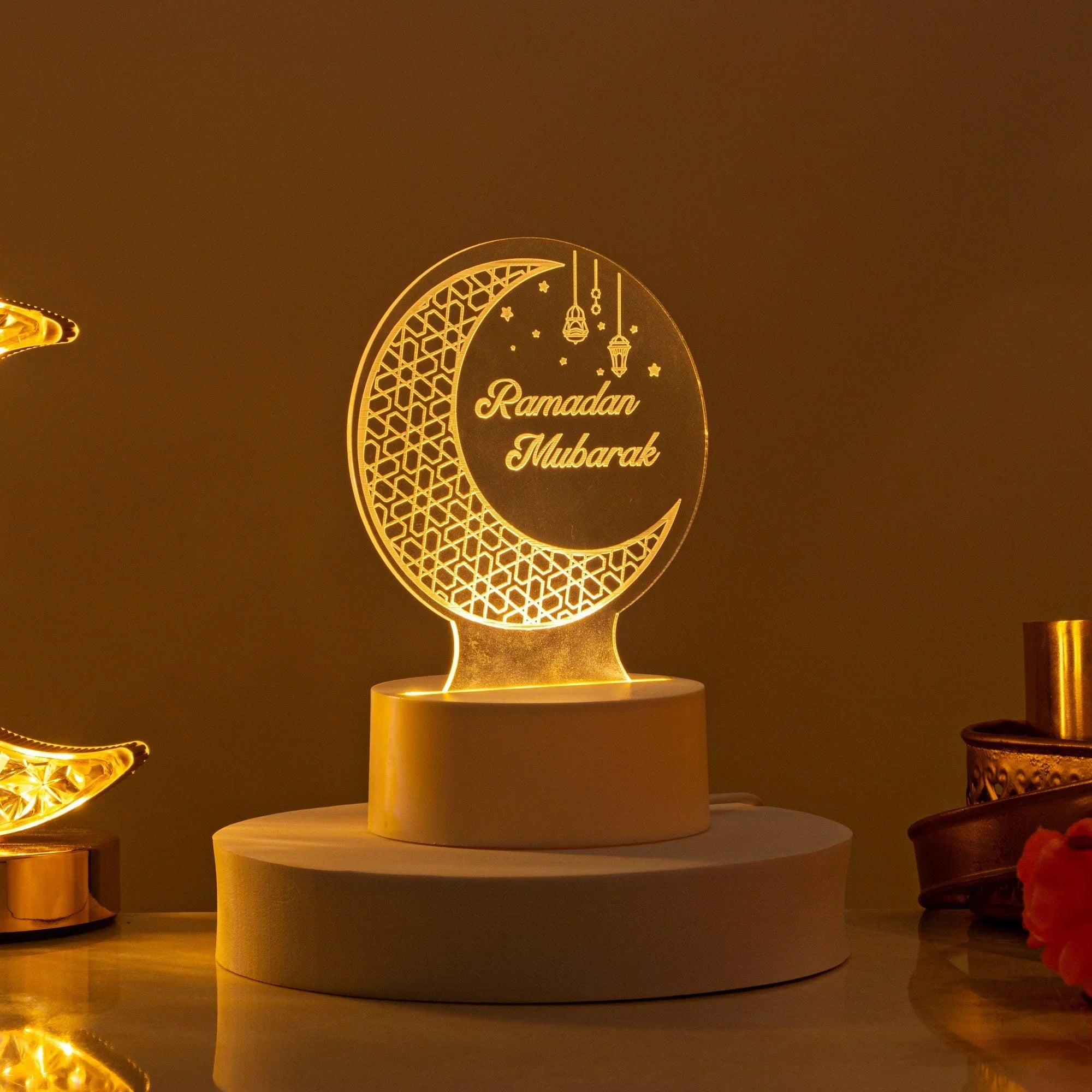 Elegant Ramadan Mubarak LED lamp with crescent moon design gift.