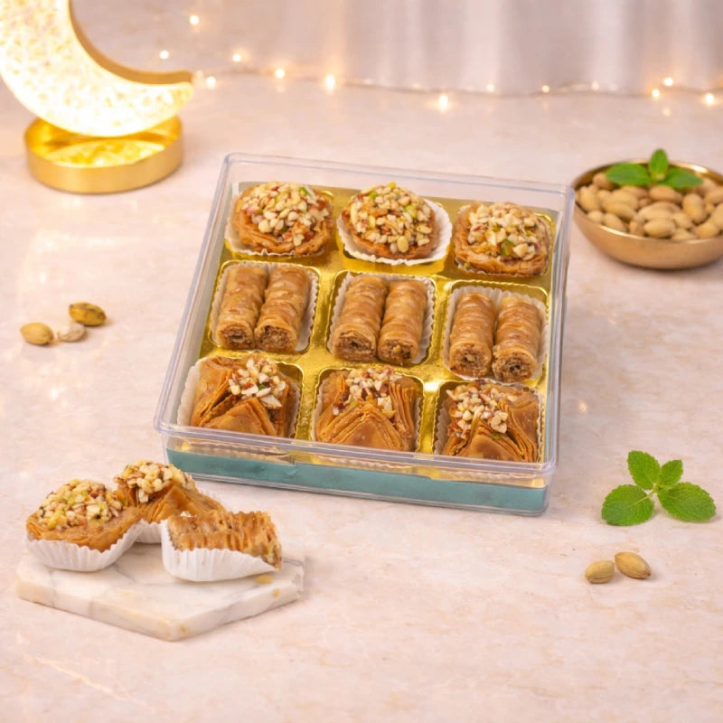 Delicious Baklava - Box of 9 Secondary image