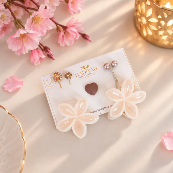 Beige Pin Card