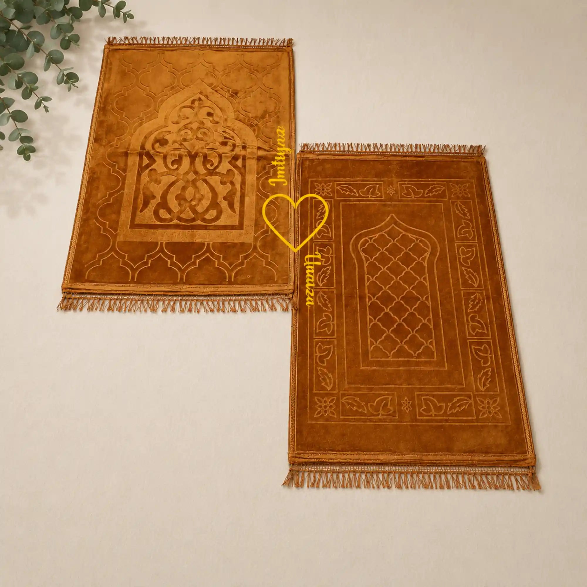 Golden & Golden Rectangle Couple Janamaz with Heart Main image