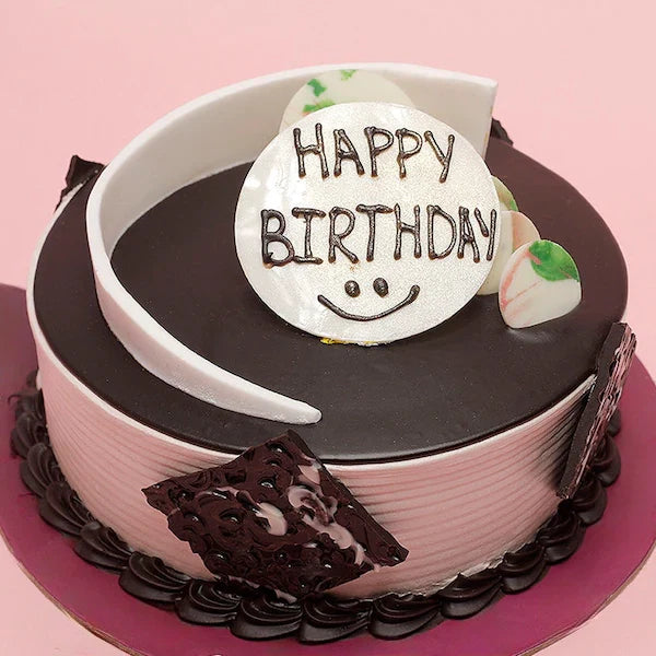Round Chocolate Birthday Cake featuring rich layers, creamy frosting, and festive birthday design. Perfect for parties and same day delivery.