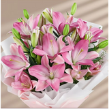 7 Pink Asiatic Lilies Bouquet — detail of the flowers and wrapping