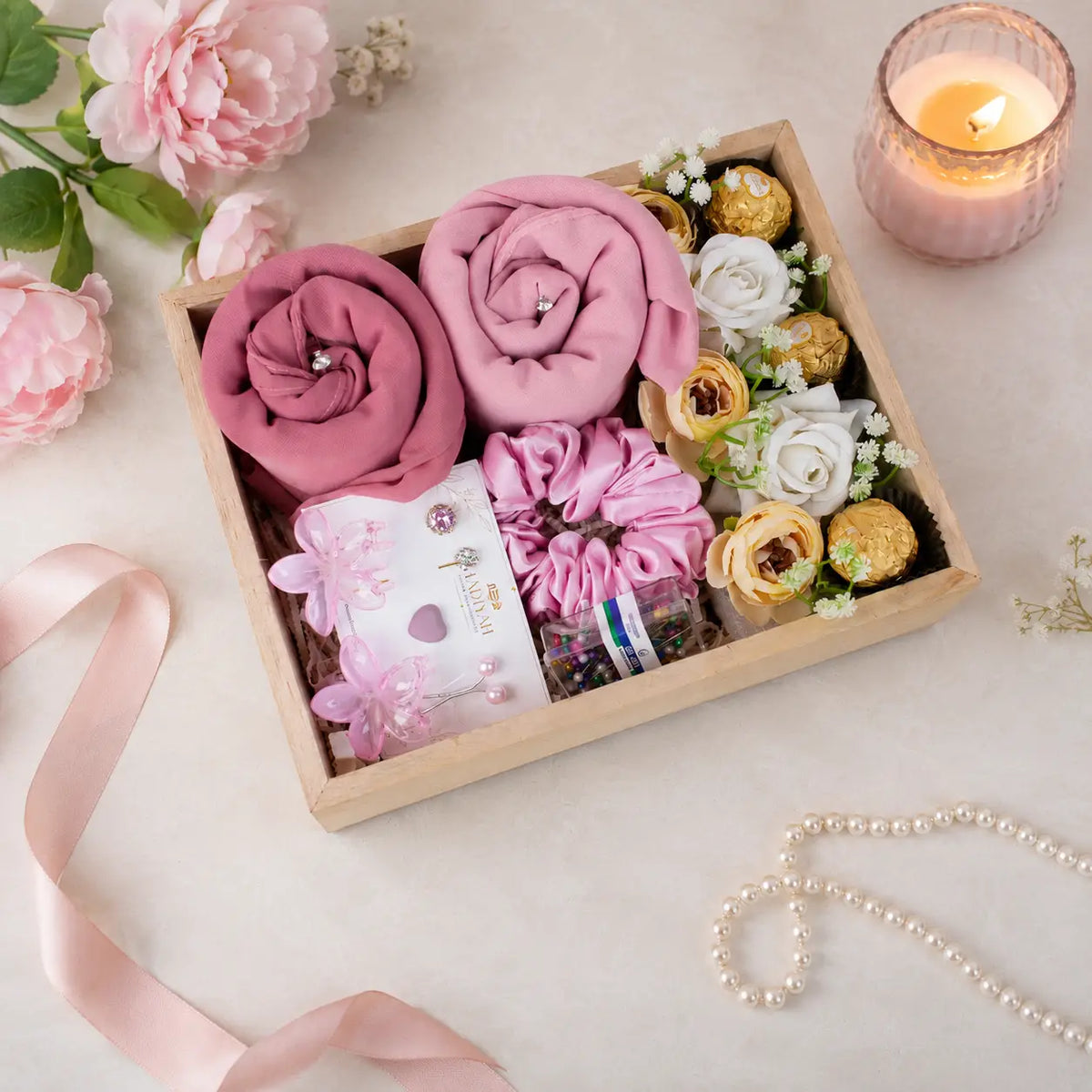 Qamar Elegance Premium Hijab Gift Box