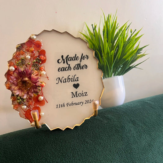 Floral Round Couple Frame