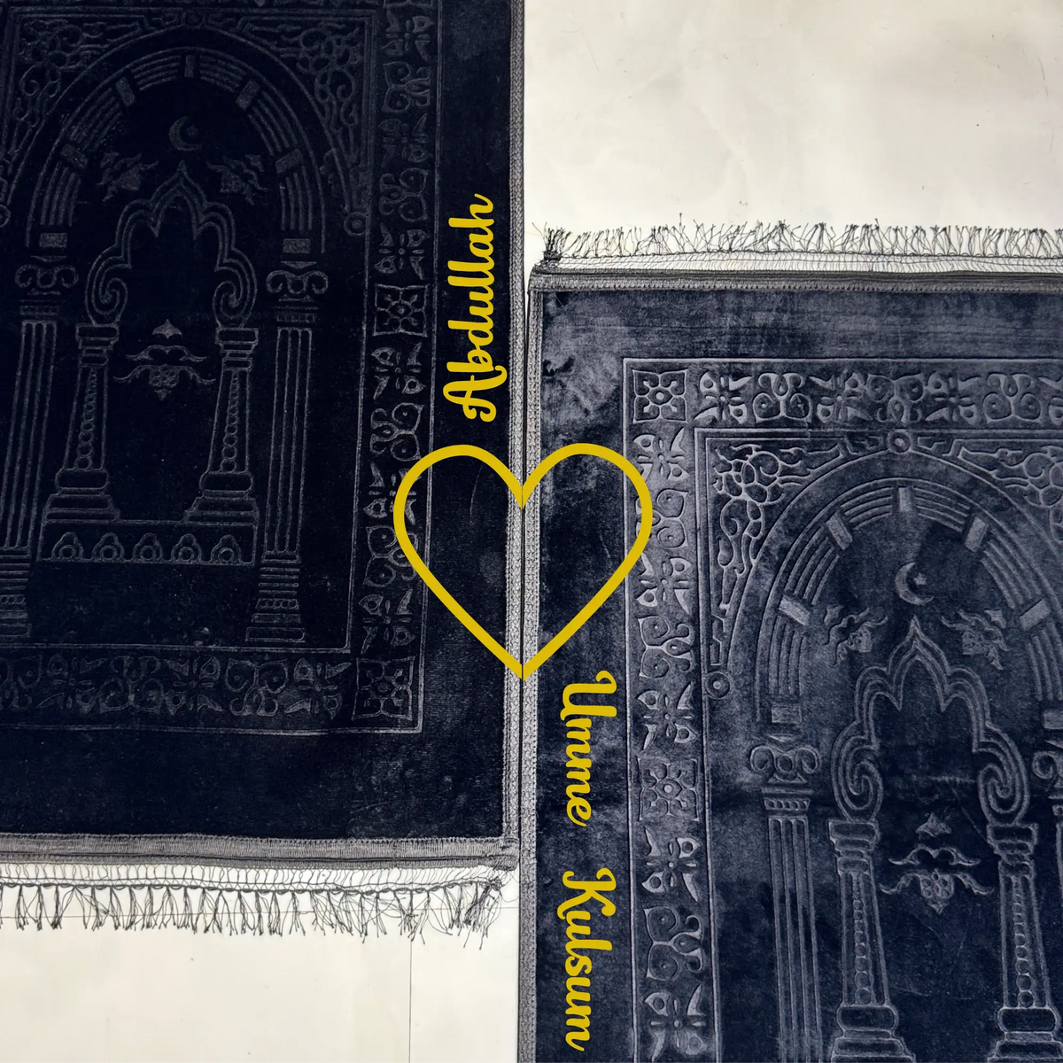 Couple Prayer Mat Set - Black Rectangle Janamaz with heart design and personalized names Abdullah and Umme Kulsum, ideal for wedding gifts.
