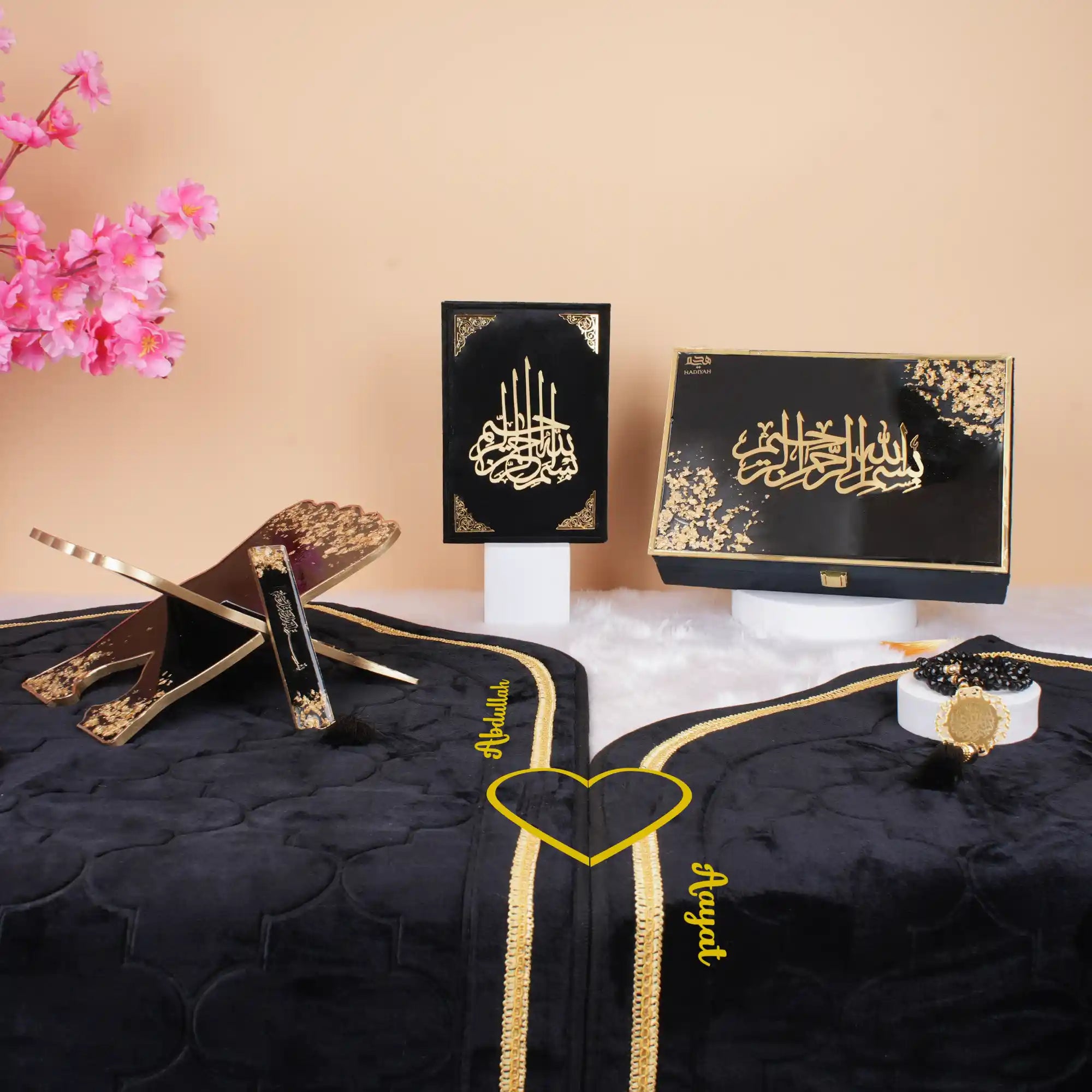 Black Flakes Couple Ibadah Set Secondary image
