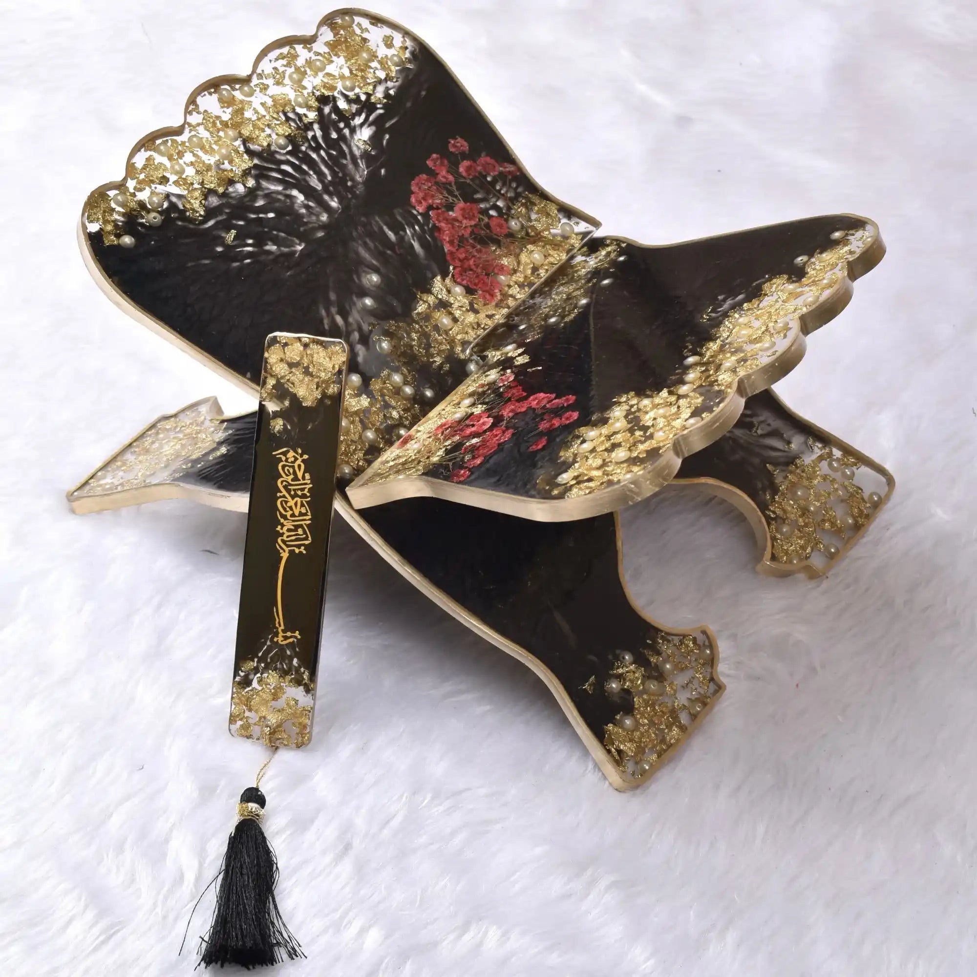Black Floral Pearl Rehal Hamper Secondary image
