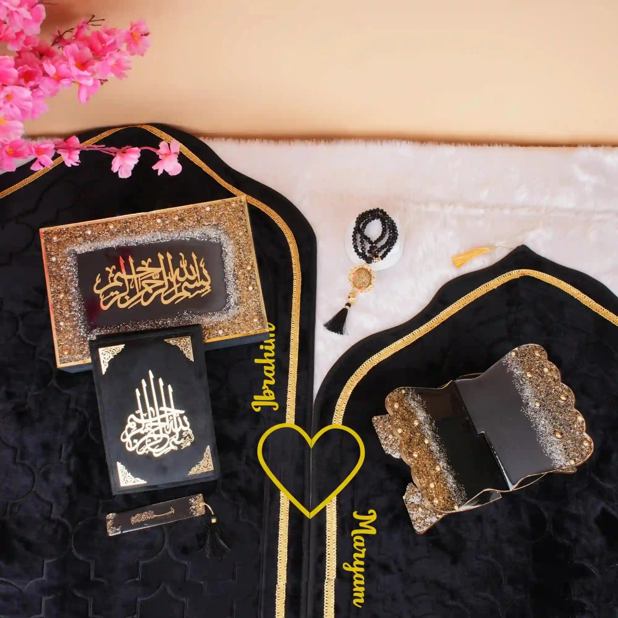 Black Sequence Couple Ibadah Set Main image