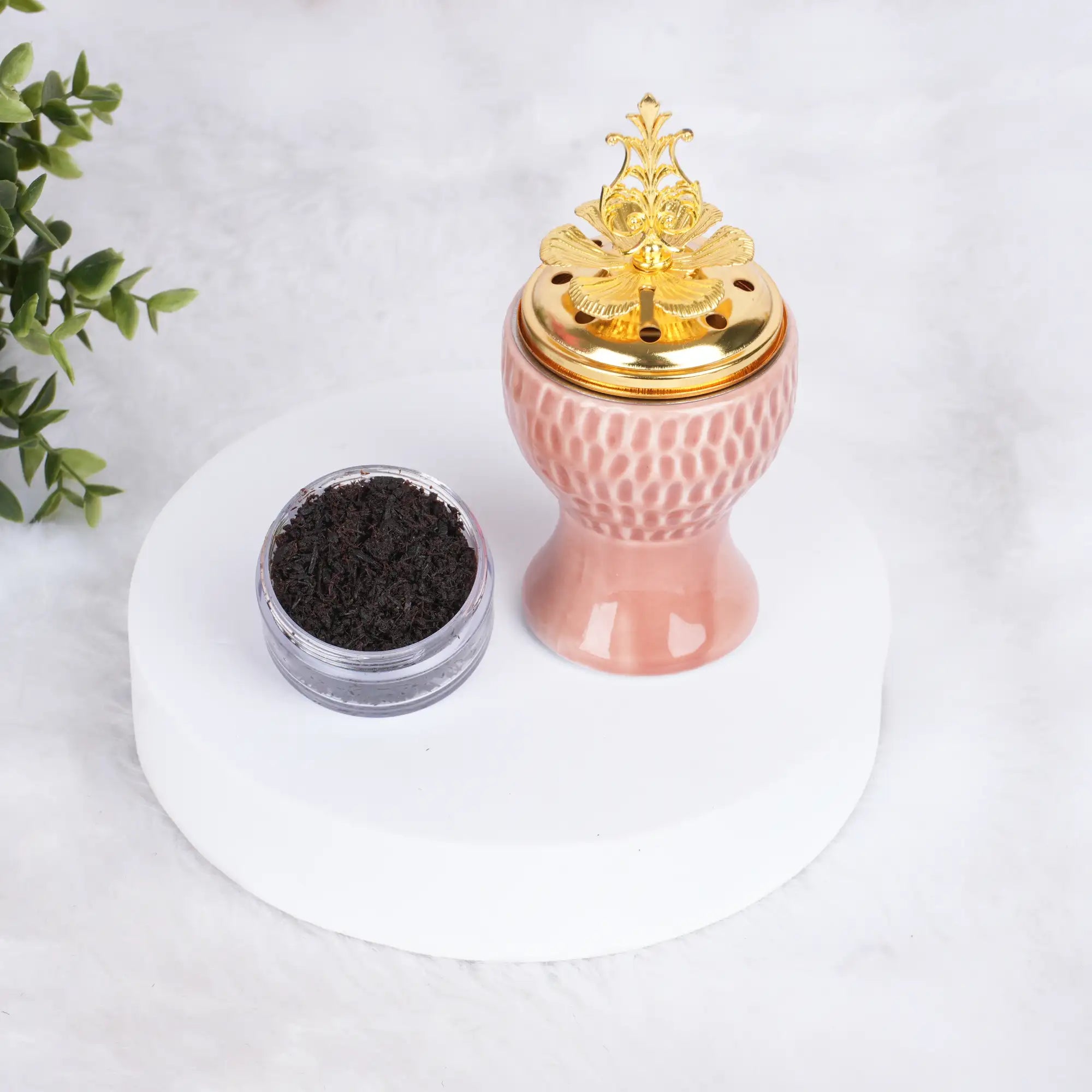 Blush Crown Bakhoor Burner Secondary image