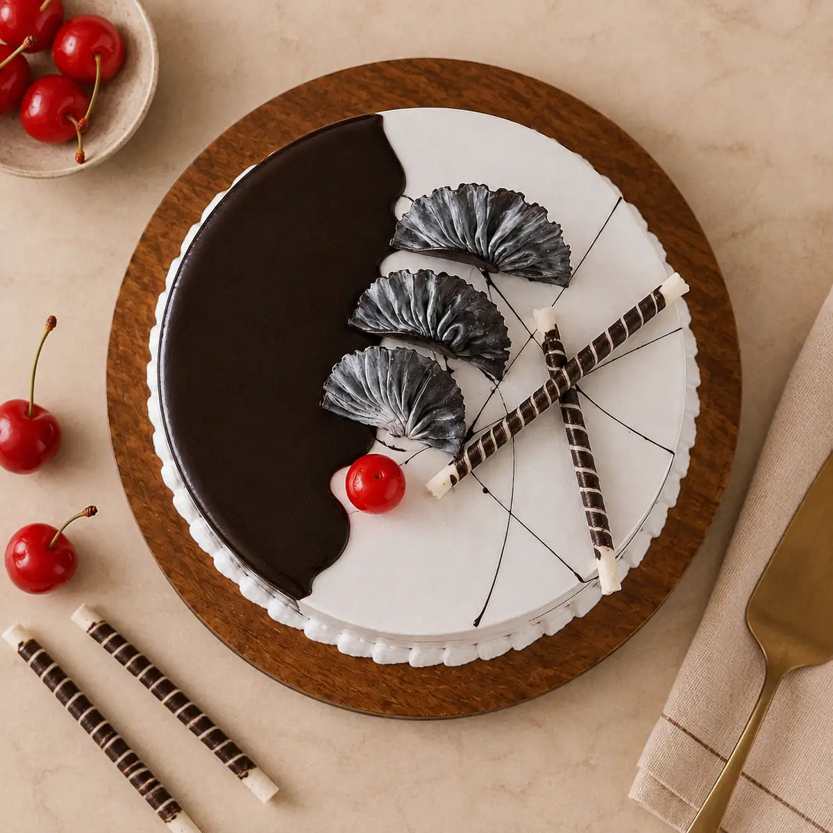 Choco Vanilla Cream Cake