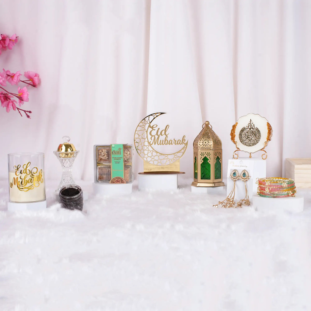 EID Mubarak candle with gold lettering