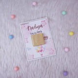 Single Aqiqah Sweet Blessings Favor with gold chocolate on a pink card with balloons and stars, designed for personalized Aqiqah gifts.