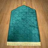 Green Dome Janamaz - Dome Shaped Prayer Rug with soft velvet texture and golden fringe, ideal for daily Islamic prayers and gifting.