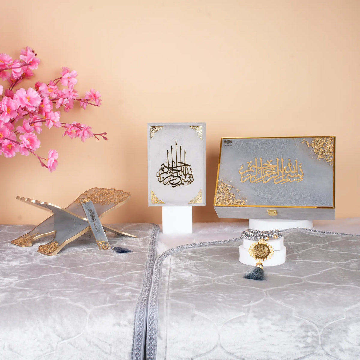 Grey Flakes Couple Ibadah Set