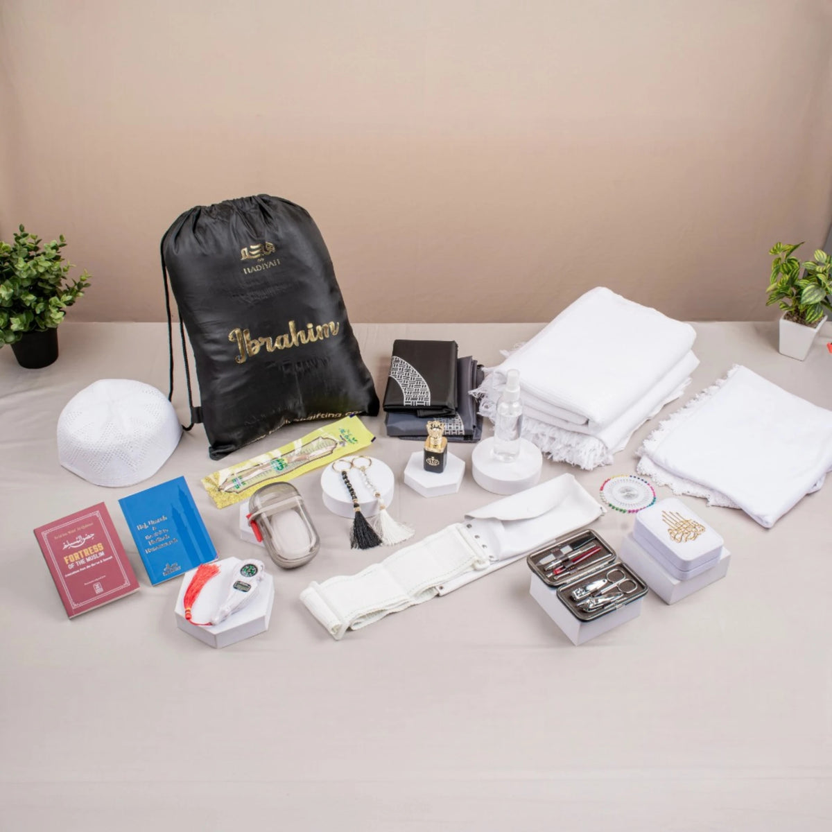 Hajj-e-Mabroor Luxe Couple Set