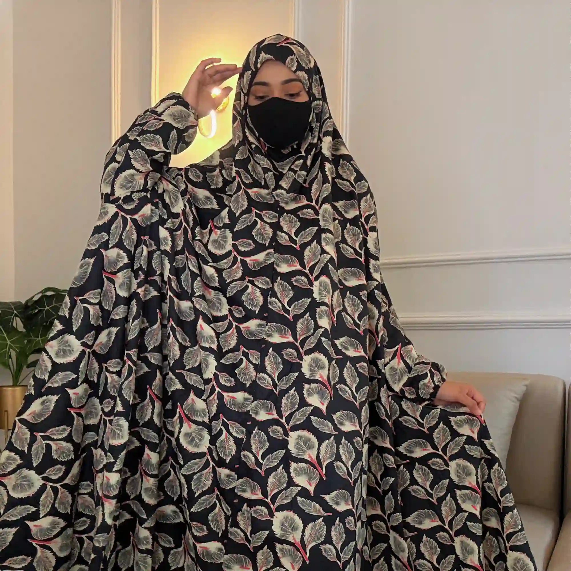 Haya Full Length Printed Cotton Namaz Makhna Main image