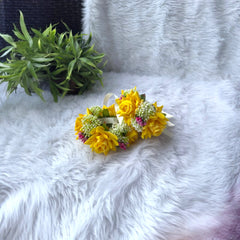 Handcrafted Yellow Floral Gajra
