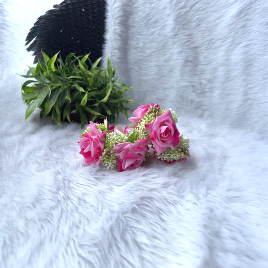 Handcrafted Pink Floral Gajra