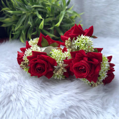 Handcrafted Red Floral Gajra