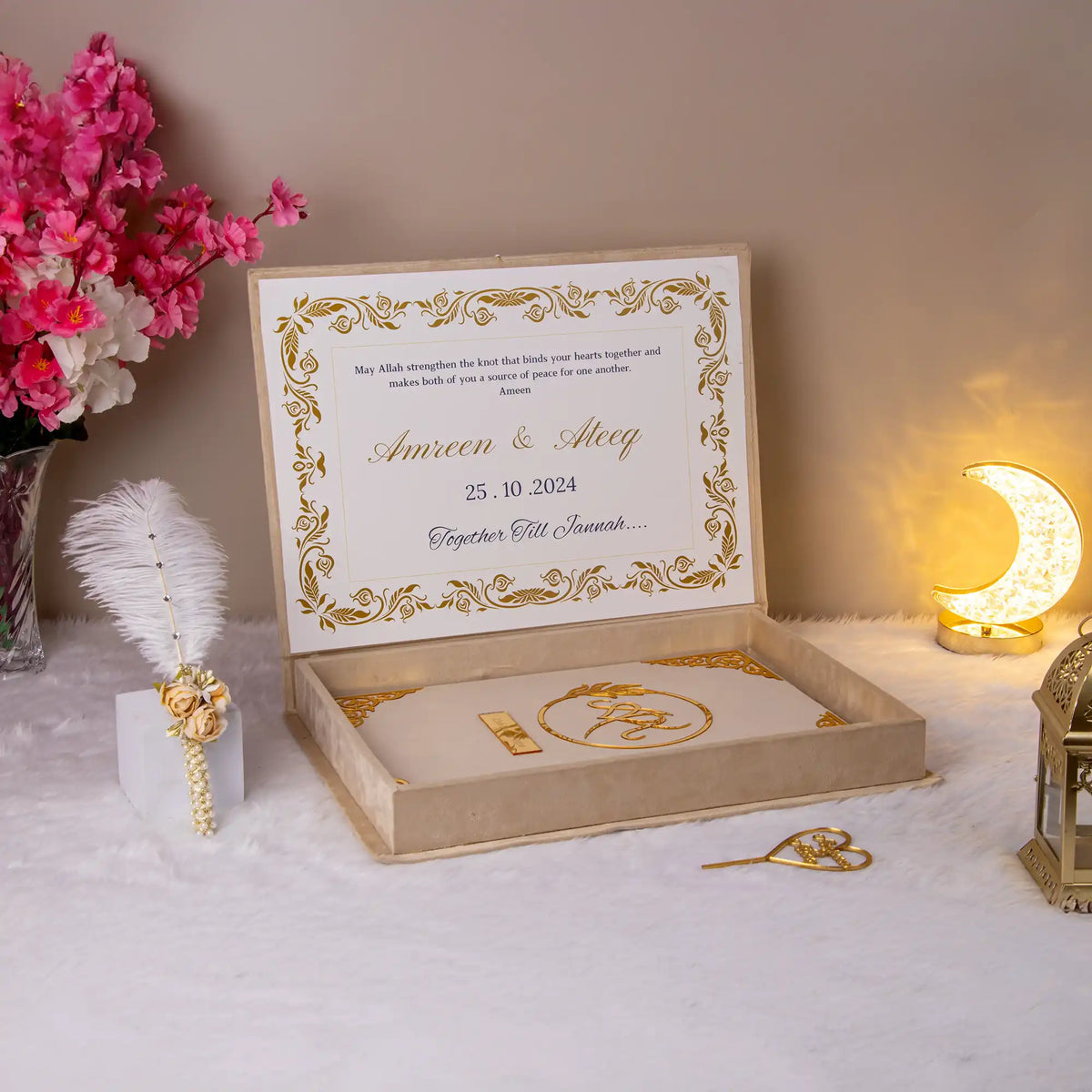 Amaanat-e-Nikaah wedding gift box opened to reveal personalized Nikah message and elegant Islamic decor, ideal for bridal gifting.