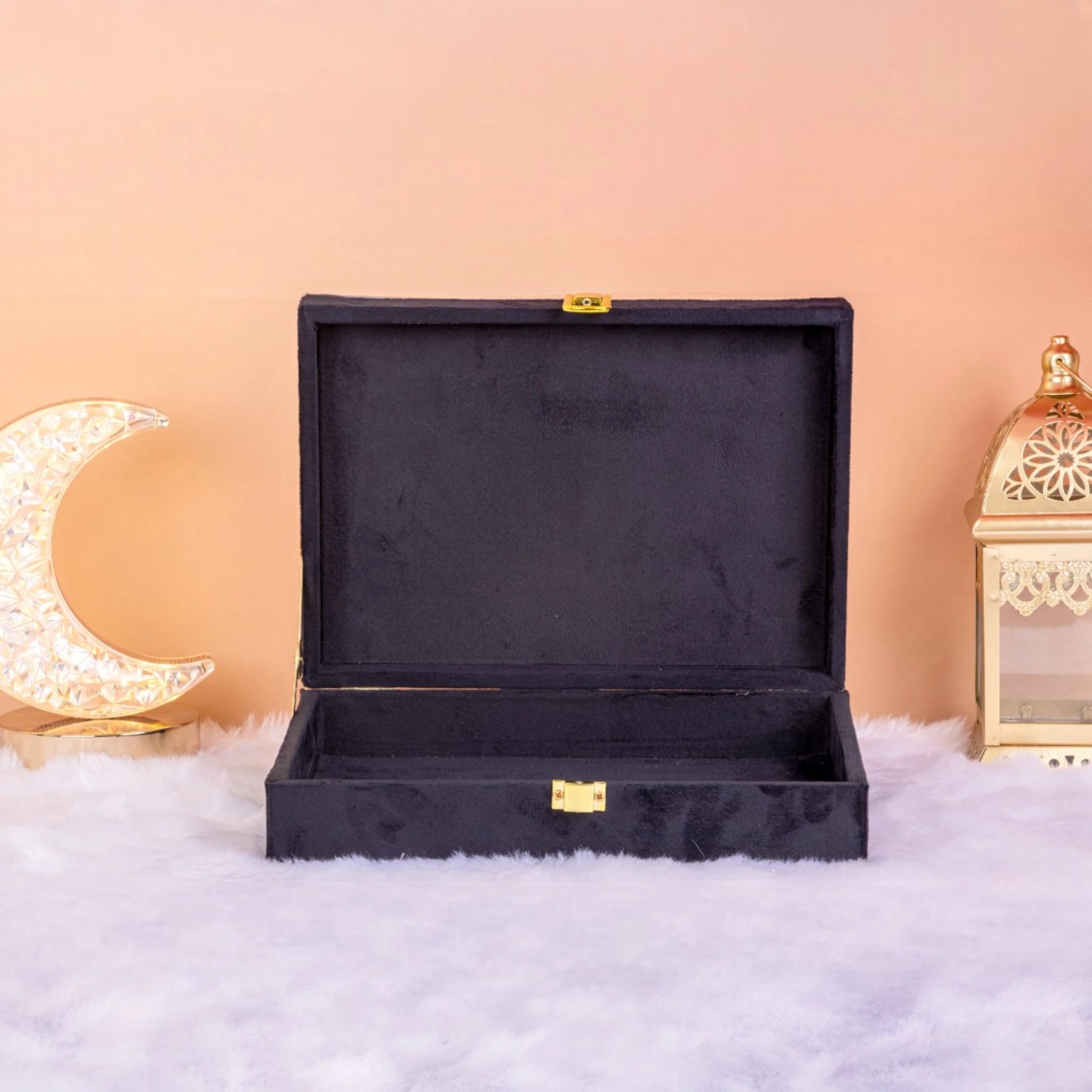 Black Sequence Rehal Bridal Hamper