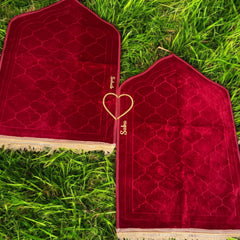 Maroon & Maroon Dome Couple Janamaz with Heart