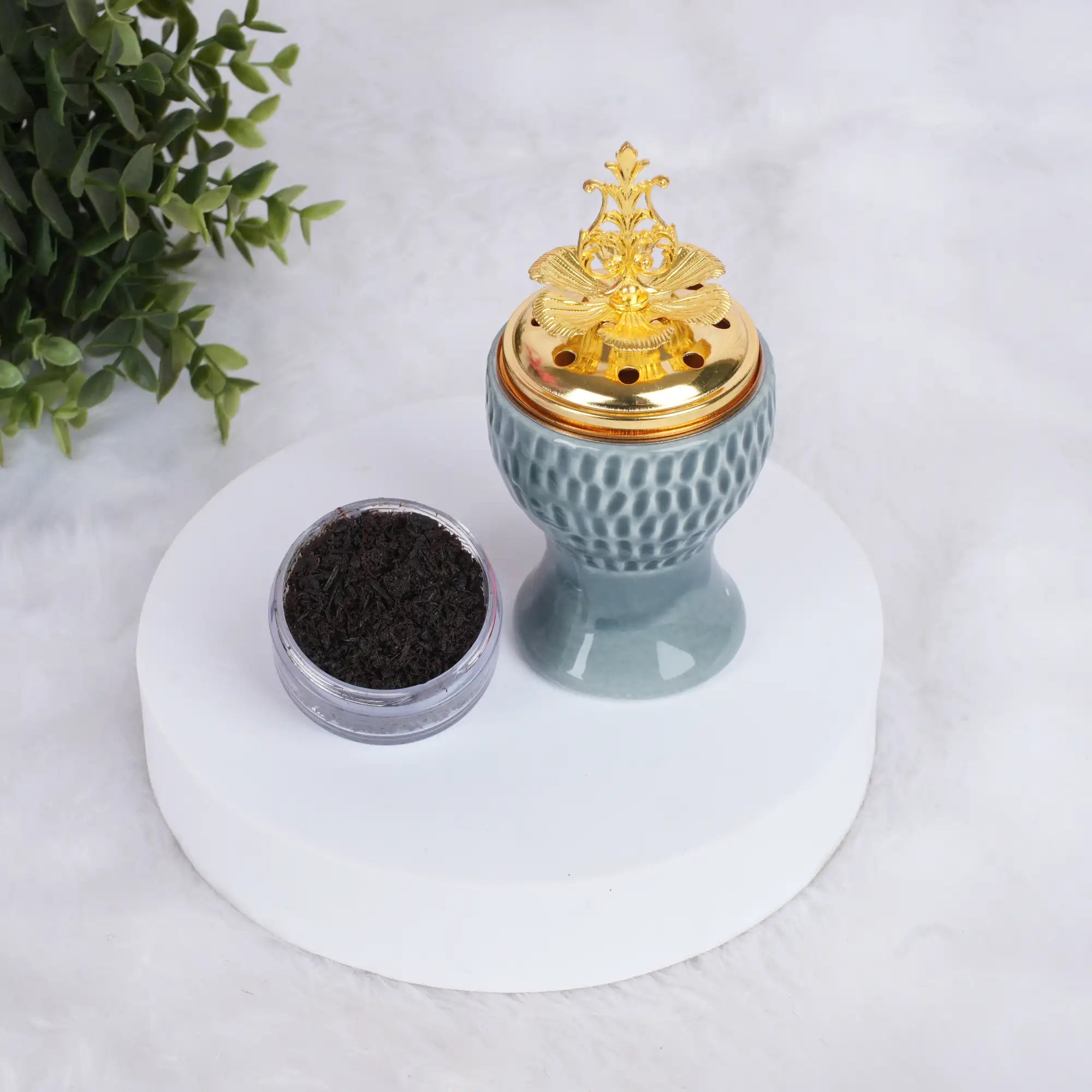 Jade Crown Bakhoor Burner Secondary image