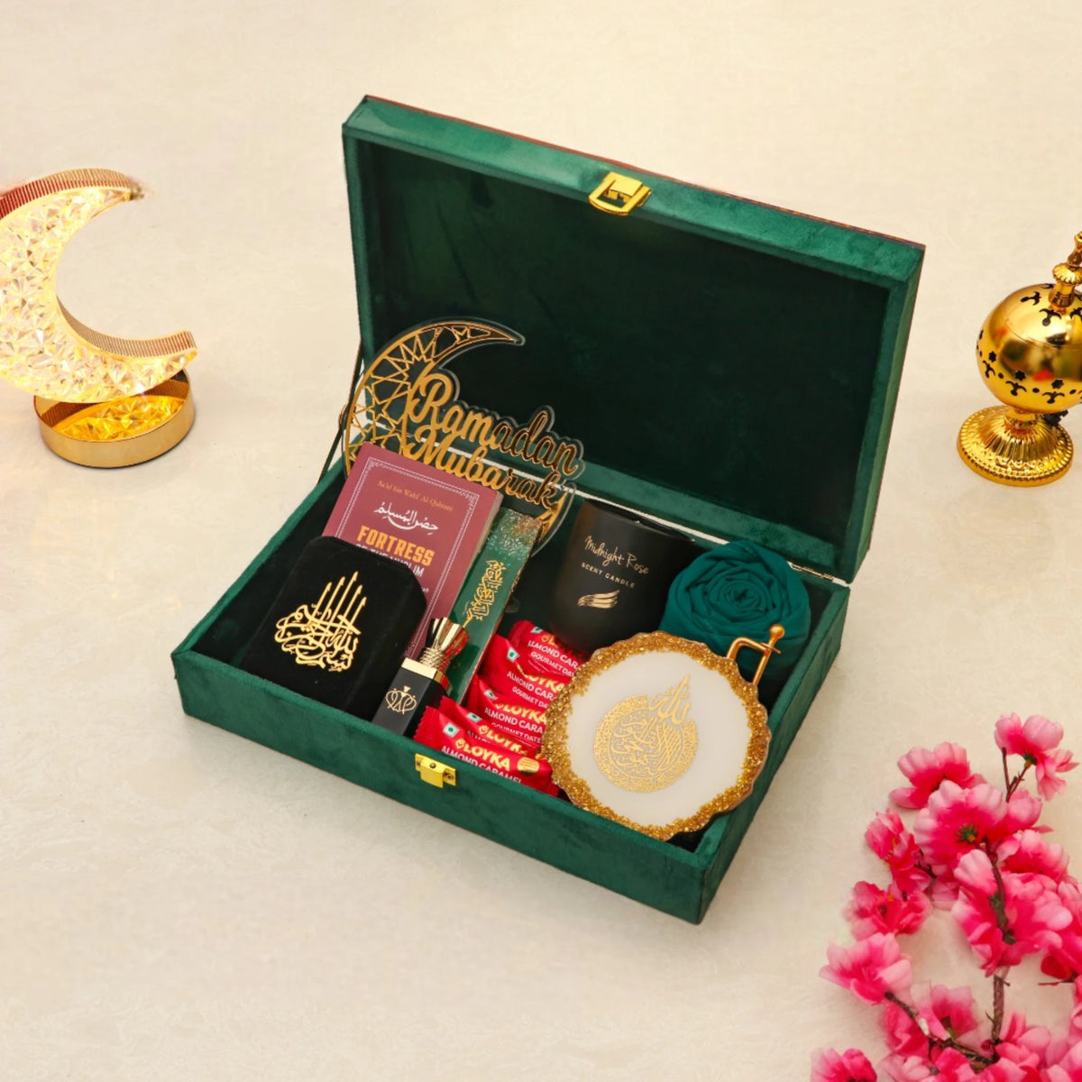Green Noor Al-Ramadan Gift Box open with tasbeeh, prayer book, and Islamic decor, perfect for festive Ramadan gifting.