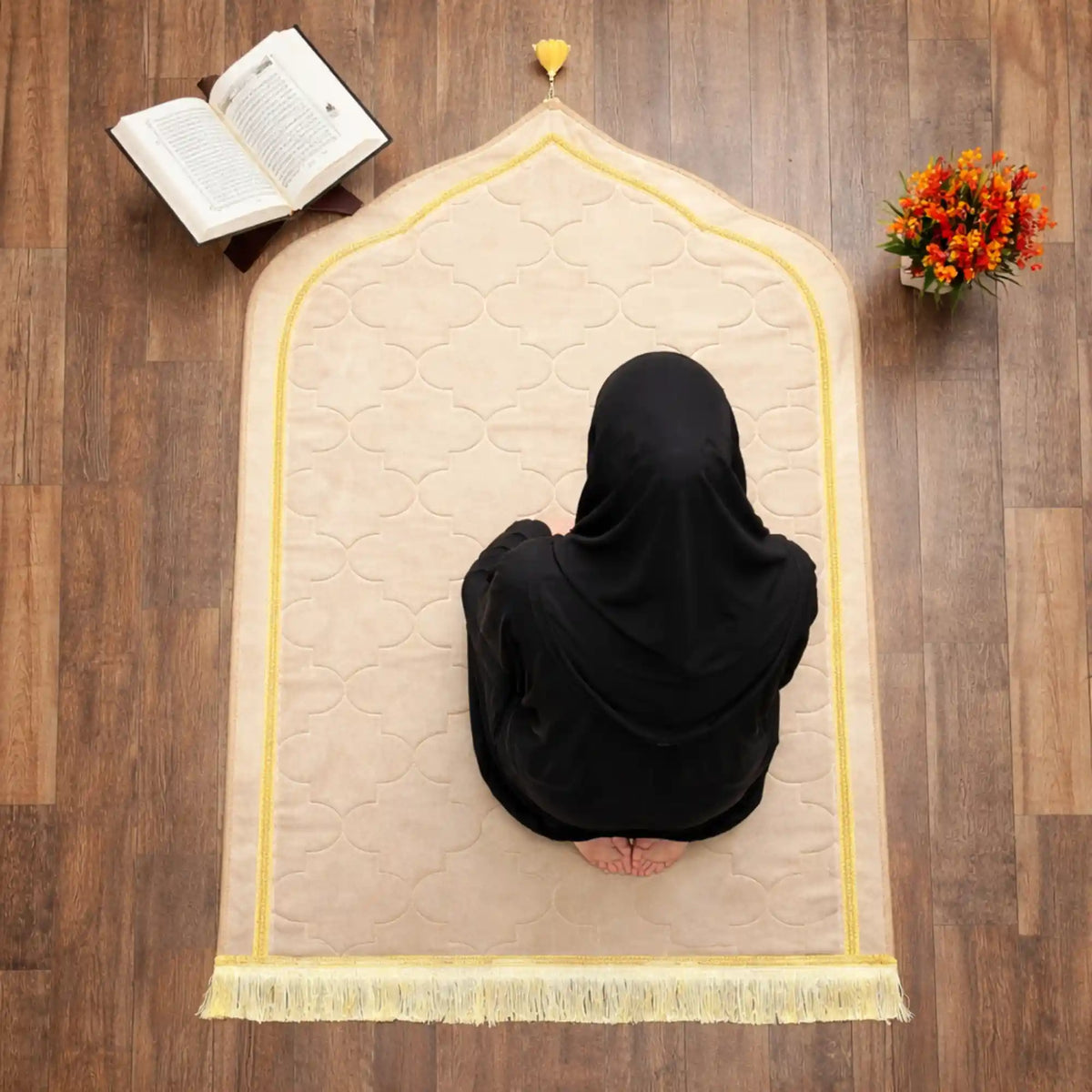 Offwhite Sequence Sawab-E-Jariya Hamper