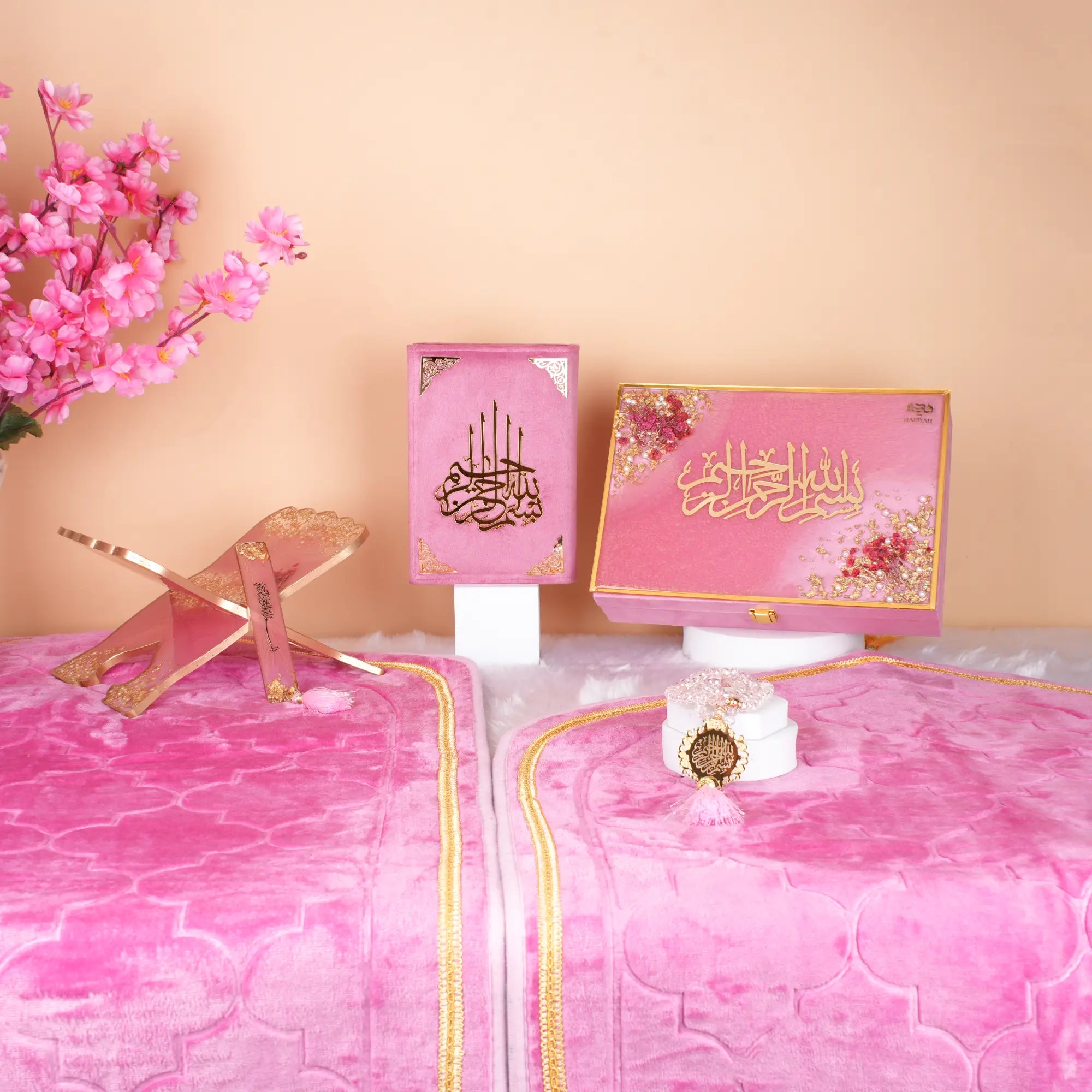 floral pink set Main image