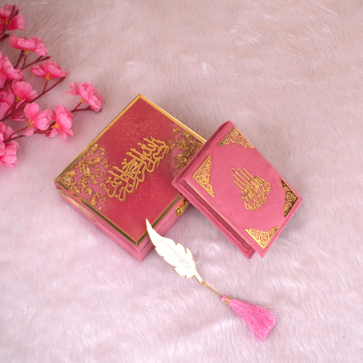 Pink Flakes Mini Tilawat-e-Quran