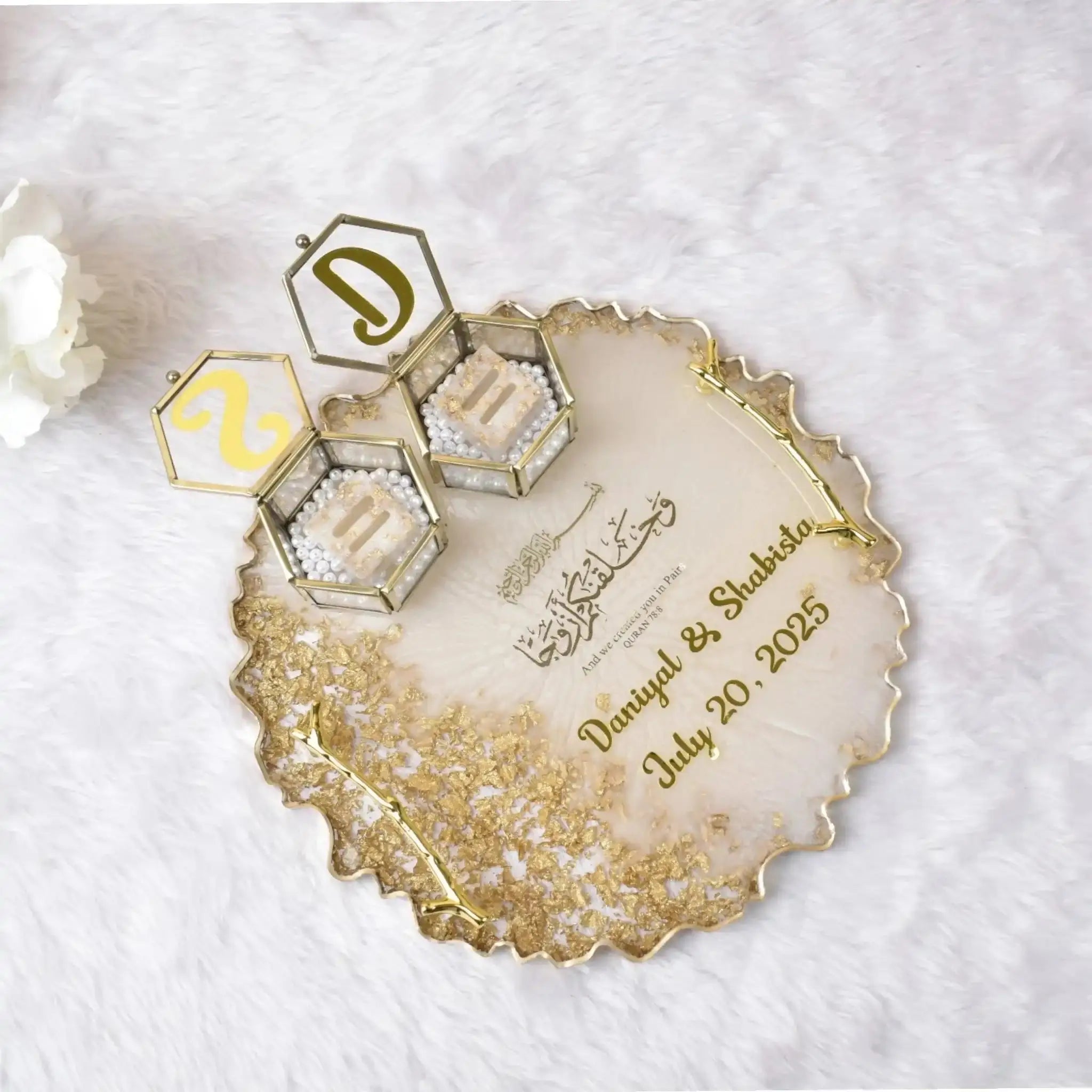 Gold flake Nikha Ring Holder, With custom names and date for wedding Main image