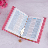 Pink Flakes Couple Ibadah Set – Roman Urdu English translation Quran option