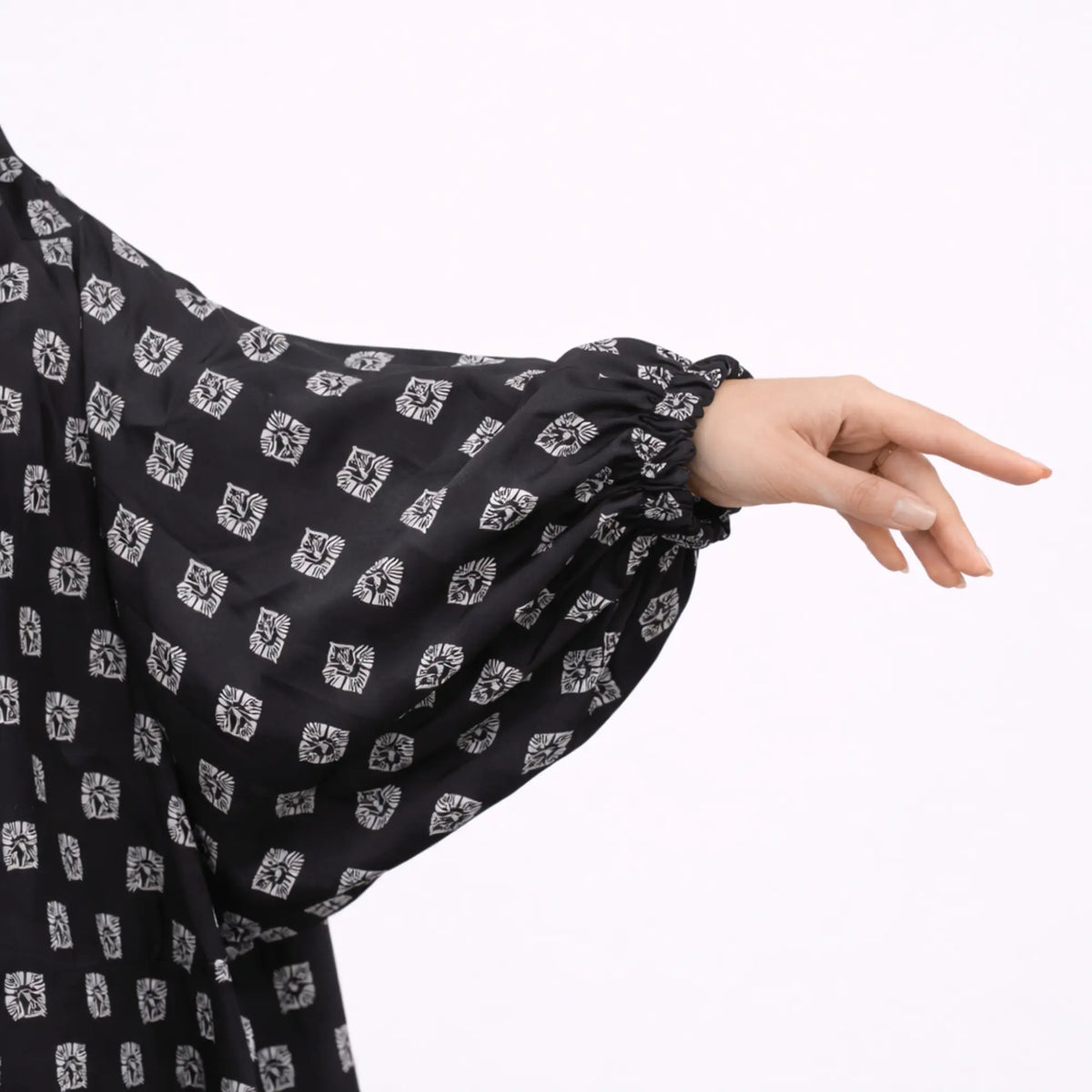 Siyah Al Noor Knee Length Printed Cotton Namaz Makhna