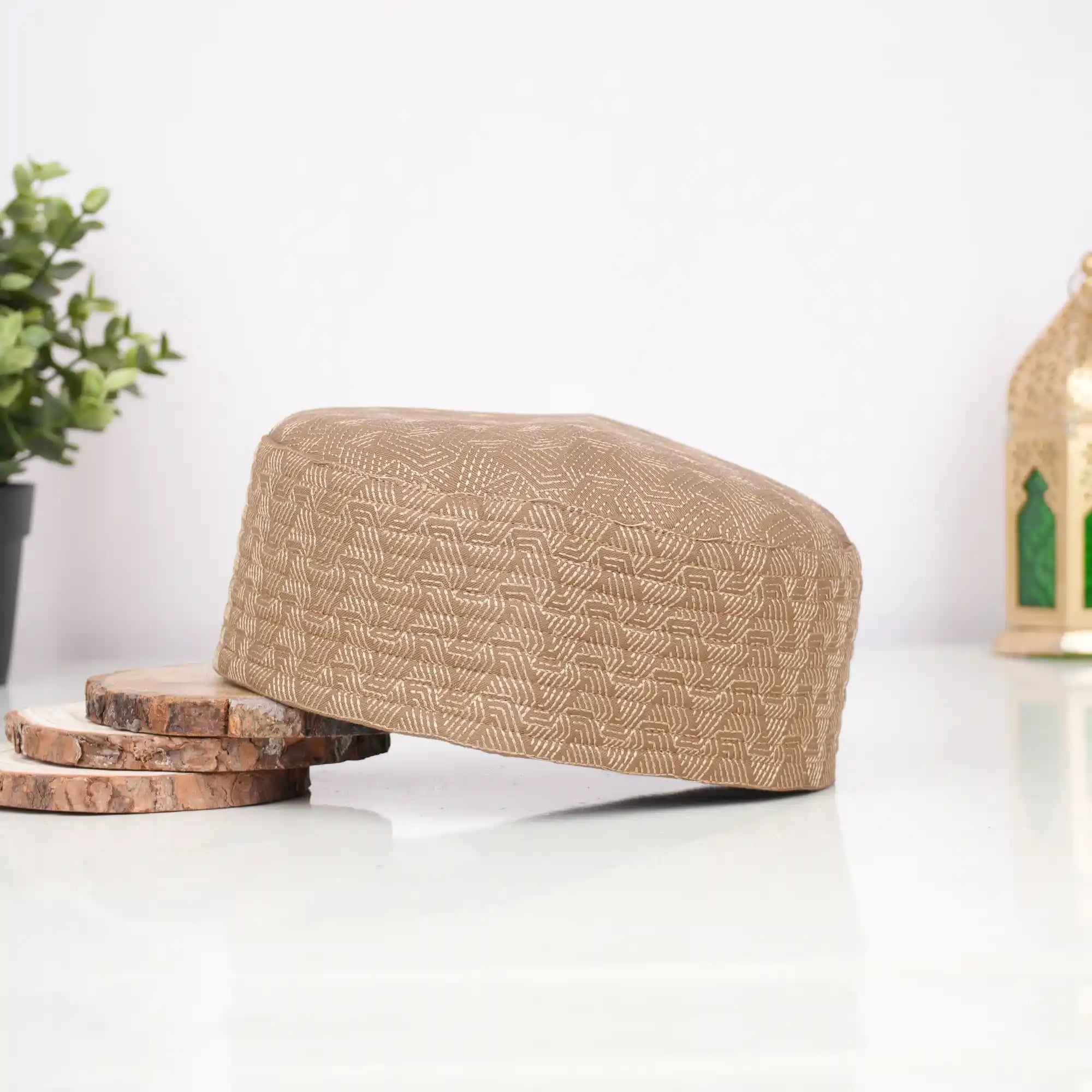 Beige patterned topi for Salah, lightweight and breathable Main image