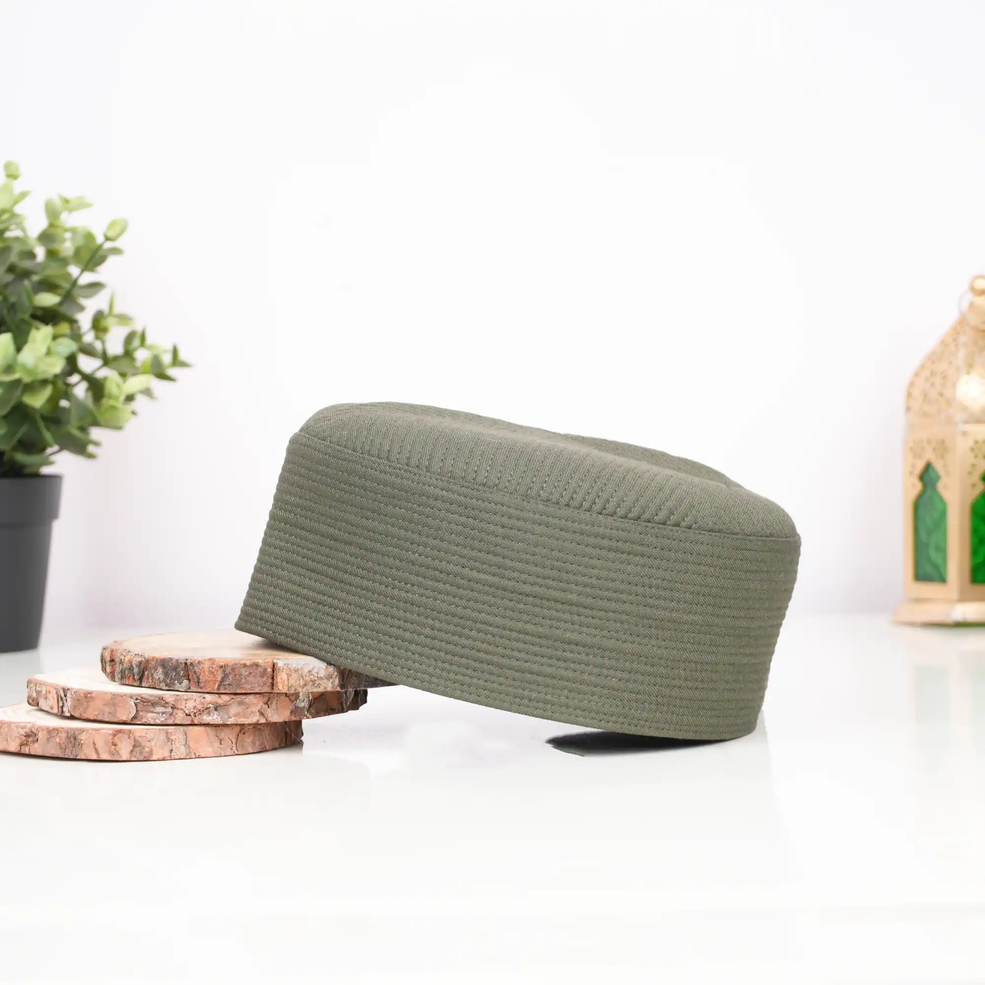 Men's olive green prayer cap for religious ceremonies Main image