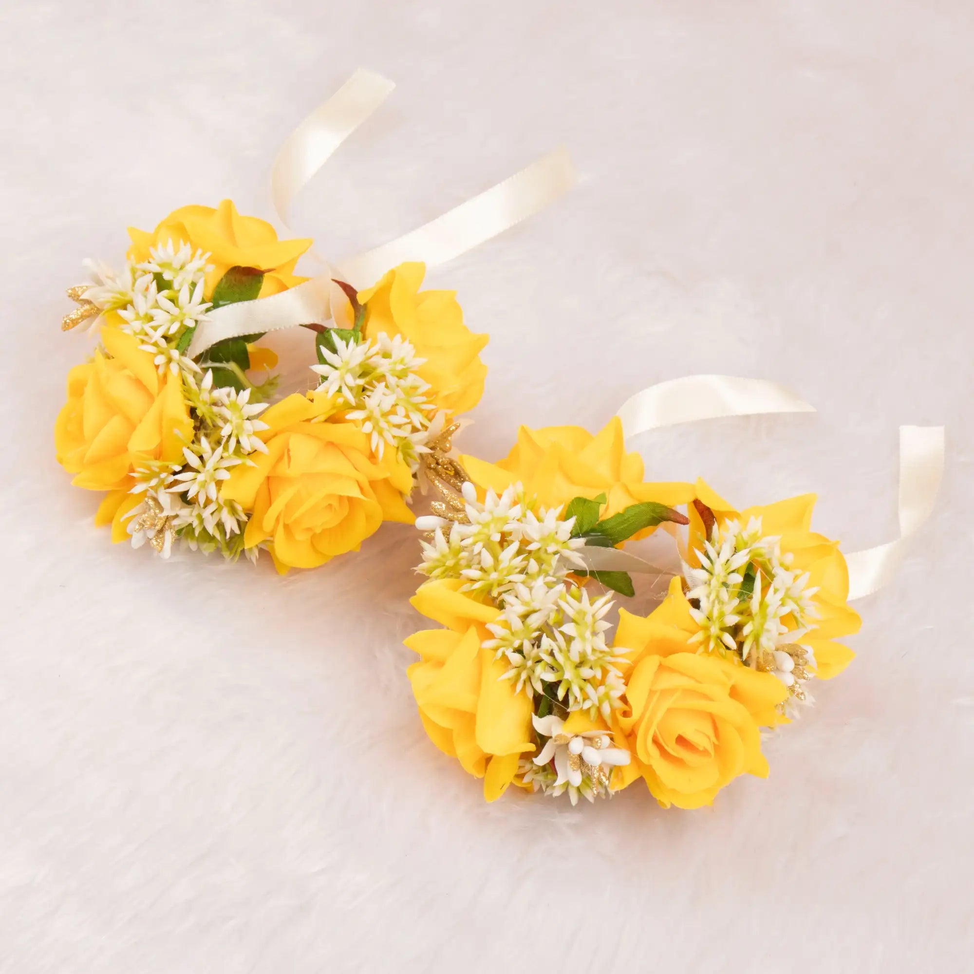 Handcrafted Yellow Floral Gajra Secondary image