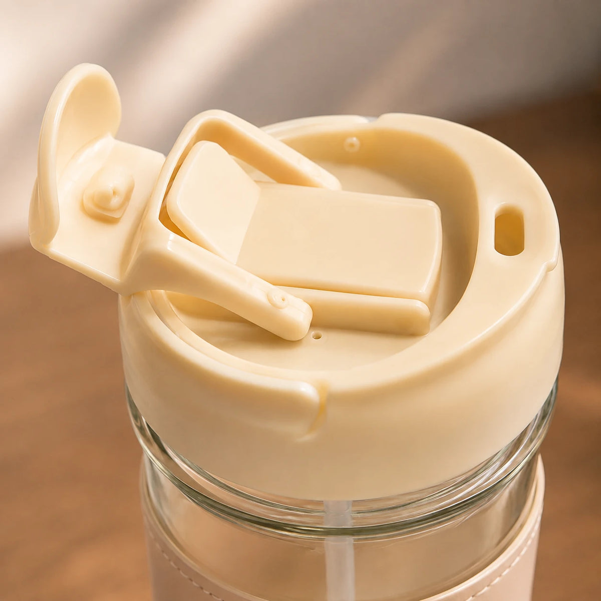 FlipSip Glass Mug with Dual Sipper Lid & Mobile Stand – 420 ml