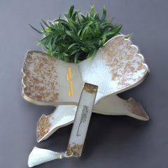 Offwhite Flakes Designer Rehal & Bookmark
