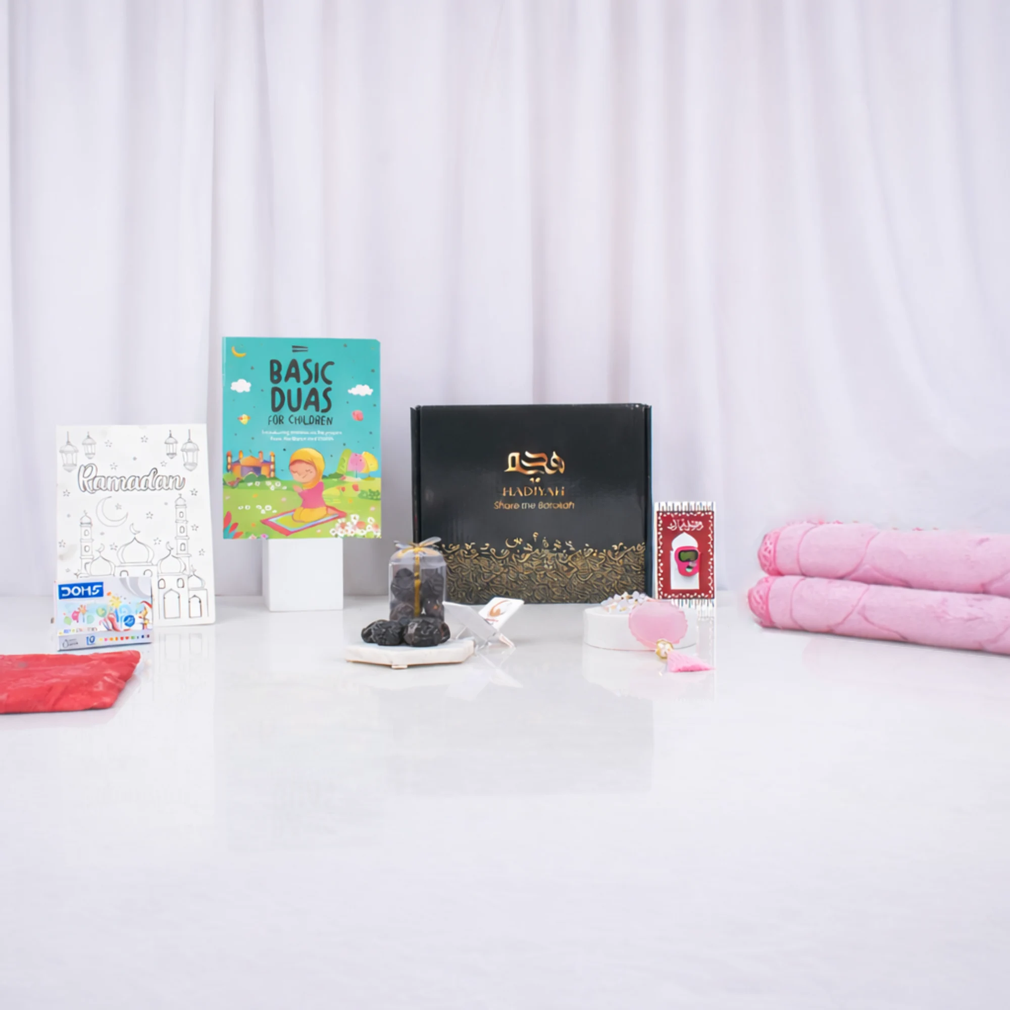 Young Noorani Princess Hamper Secondary image